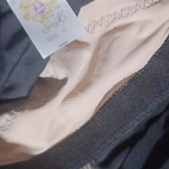 Snached by the BEST - Picture 4 of 10